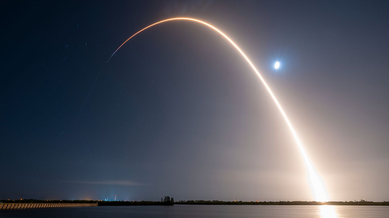 SpaceX Launches 100th Mission, Sending Amazon Satellites to Orbit