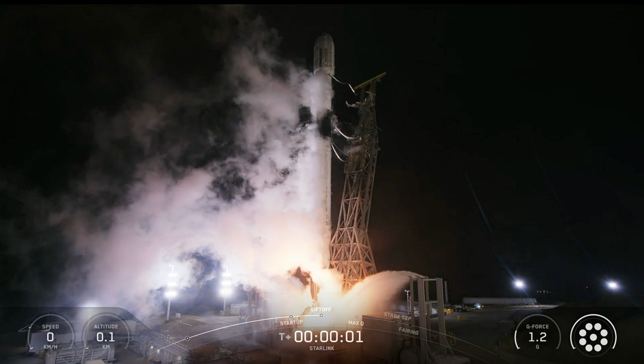 SpaceX Successfully Launches 24 Starlink Satellites from California
