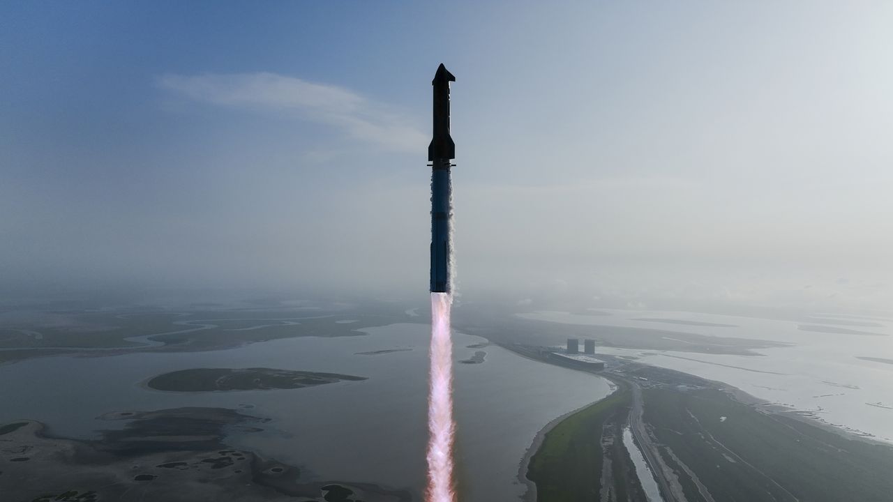 SpaceX Targets August 24 for Starship Flight 10 Launch