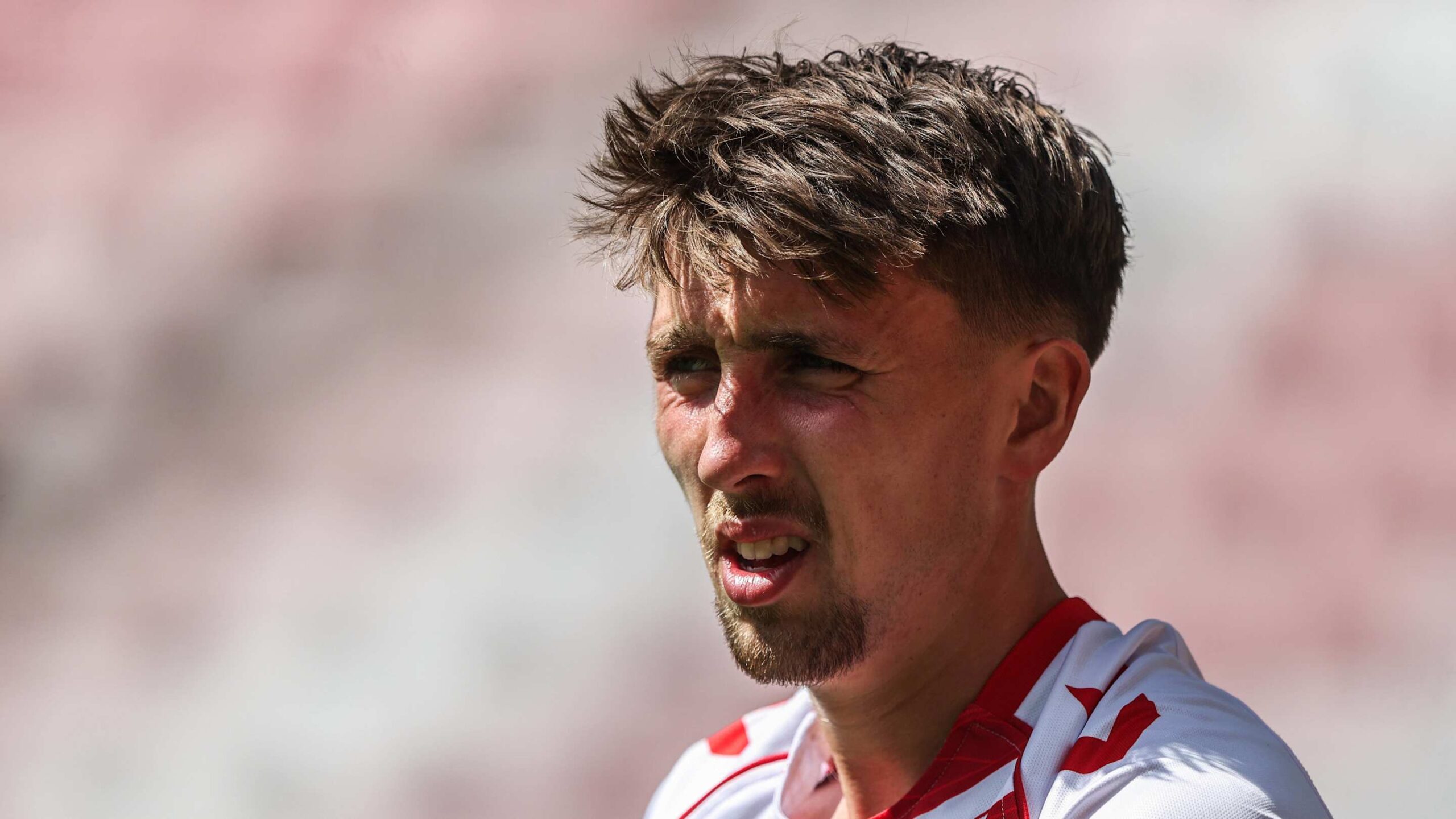 Sunderland Captain Dan Neil Rejects Premier League, La Liga Moves