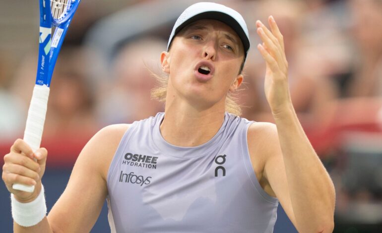 Tauson Stuns Swiatek; Osaka Dominates to Reach Quarter-Finals
