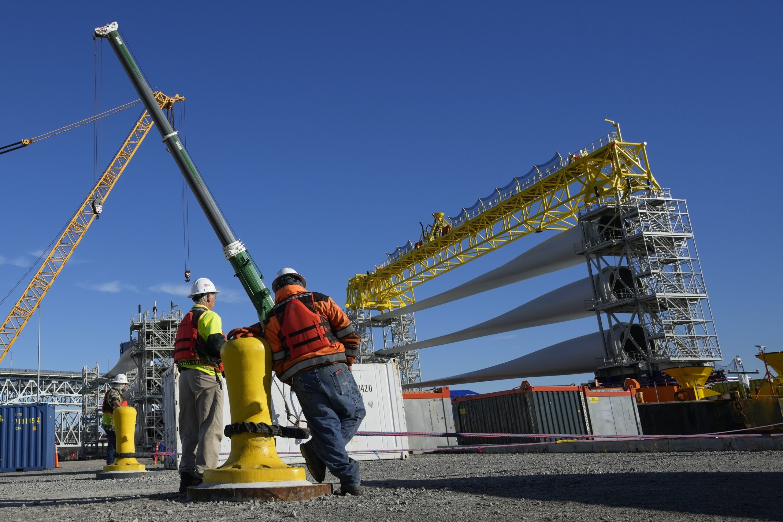 Trump Administration Suspends Work on Rhode Island Wind Farm
