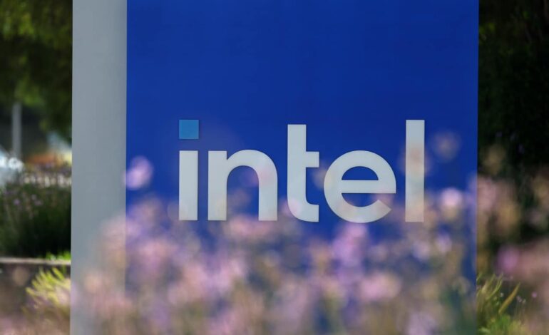 Trump Demands Intel CEO Resignation, Shares Plunge Amid Turmoil