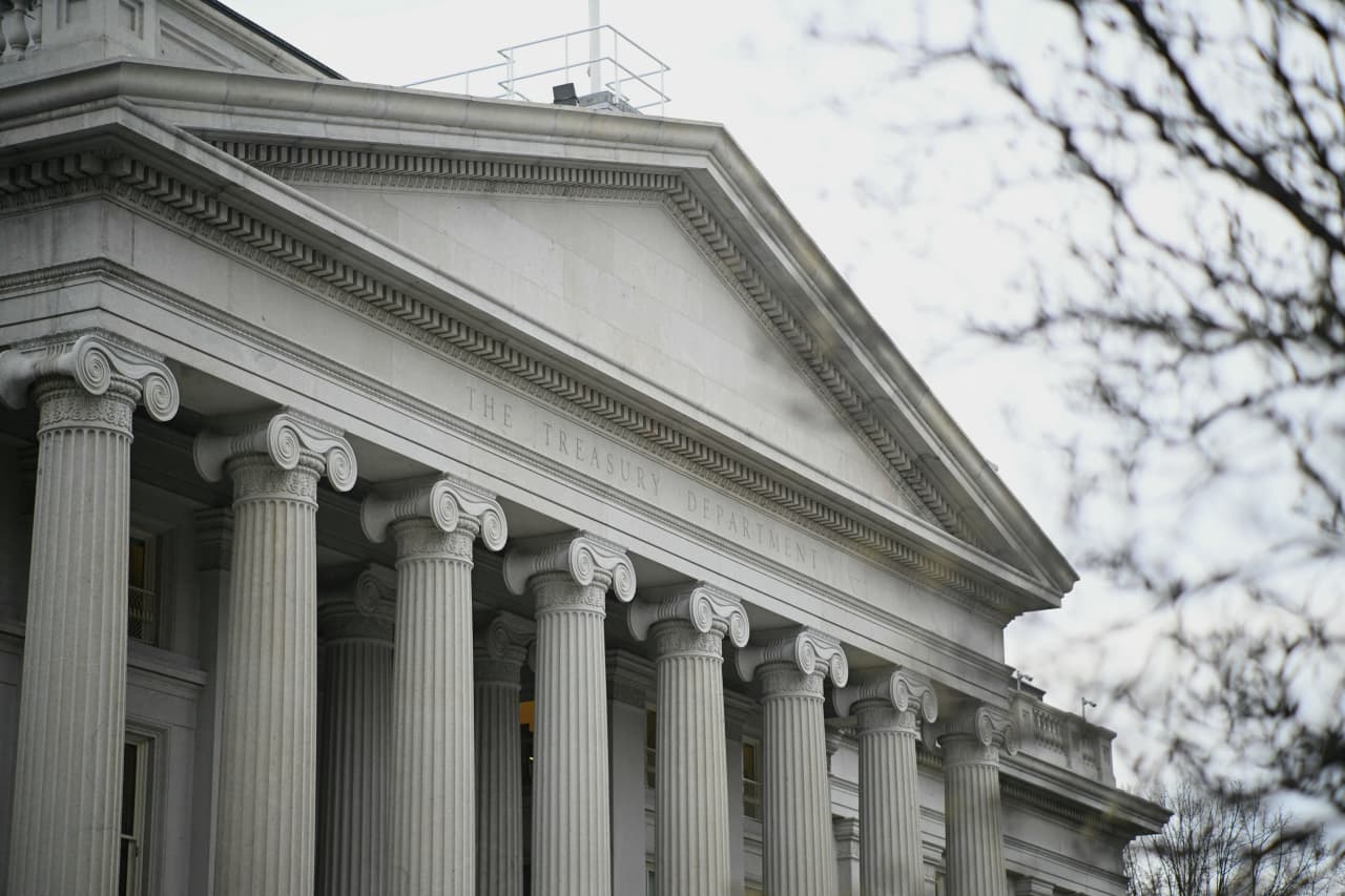Urgent: $100 Billion Treasury Bill Auction Set for Thursday