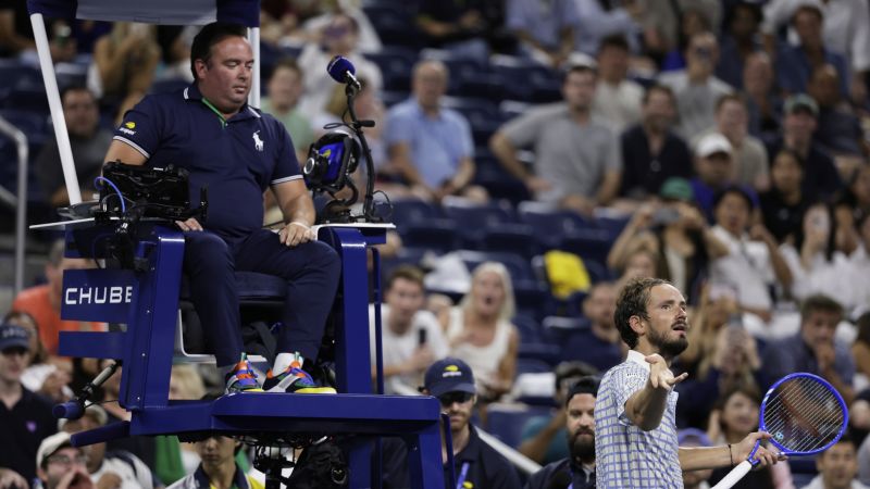 US Open Chaos: Medvedev’s Match Disrupted by Photographer