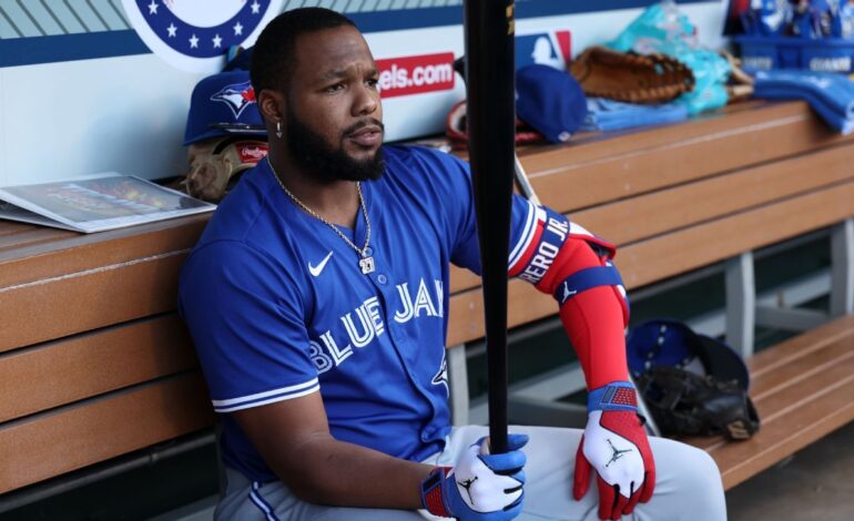 Vlad Guerrero Jr. MRI Clean; Blue Jays Exercise Caution
