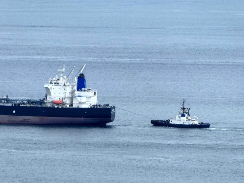 Washington Expands Tugboat Rules for Oil Tankers Amid Pushback
