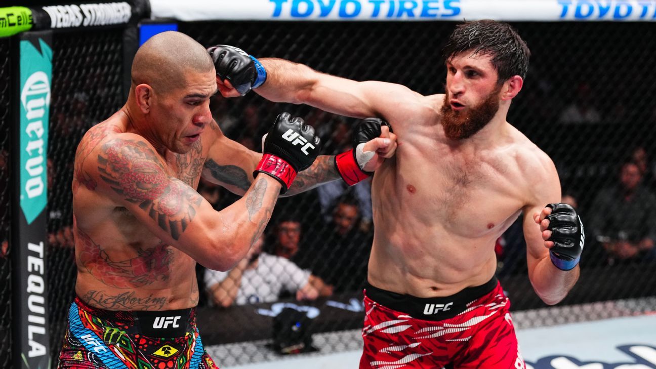 Alex Pereira Claims He Fought at ’40 Percent’ Ahead of UFC 320