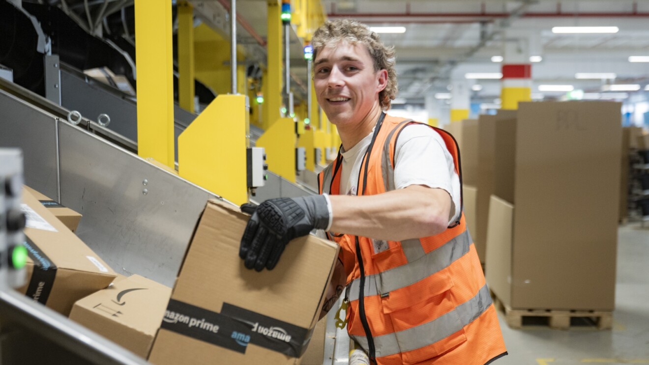 Amazon Lowers Health Care Costs for Employees to Just $5 Weekly