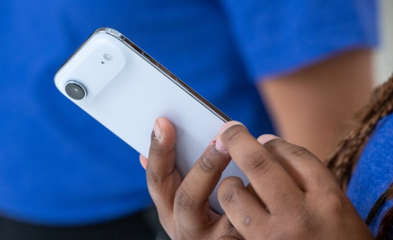 Apple Launches New iPhone Security Feature to Combat Spyware