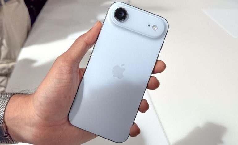 Apple Unveils iPhone Air, But Concerns Rise Over Durability