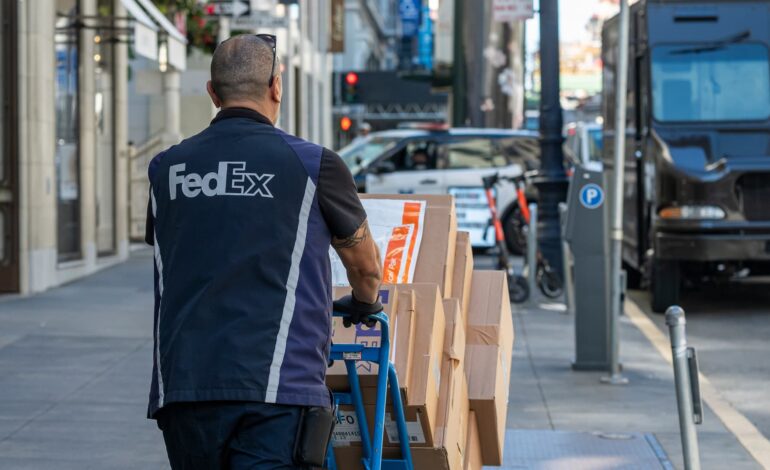 Bank of America Lowers Ratings for UPS and FedEx After Policy Shift