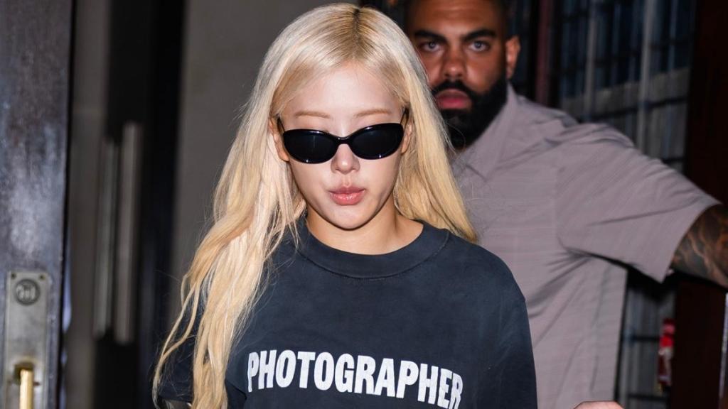 BLACKPINK’s Rosé Rocks NYC in Three Stunning Outfits TODAY