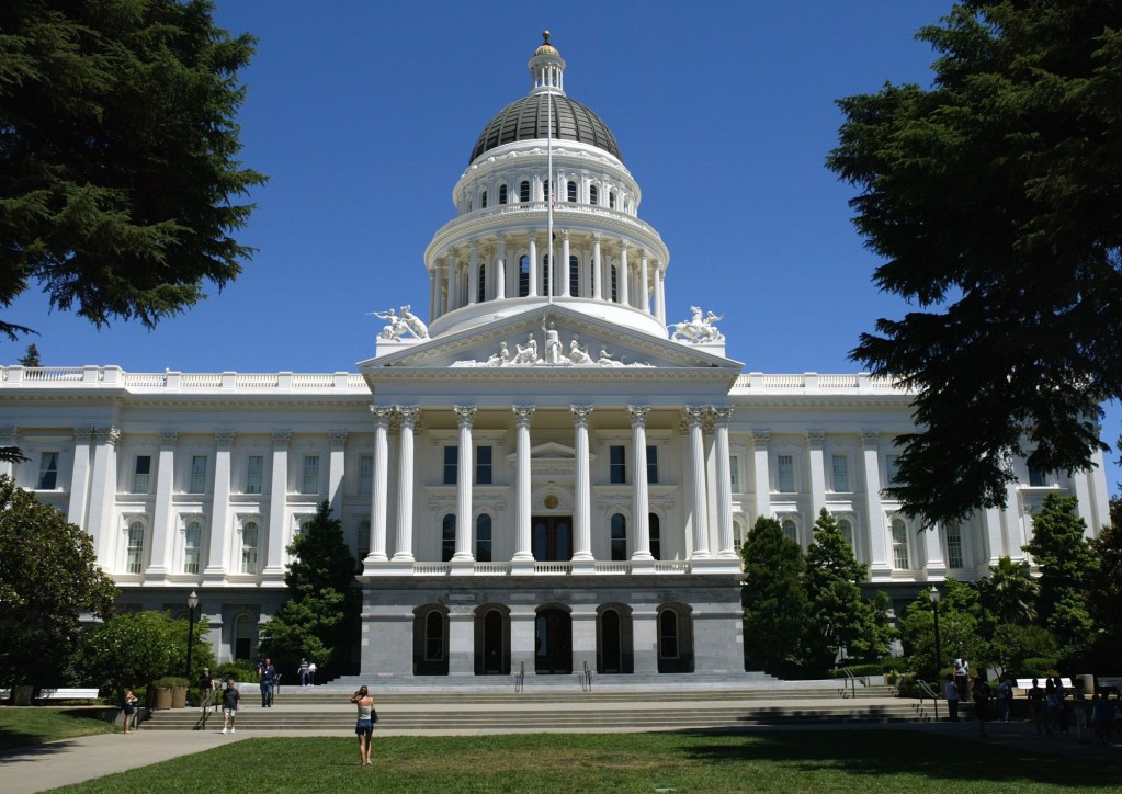 California Lawmakers Advance Key Bills on Veterans and Student Protections