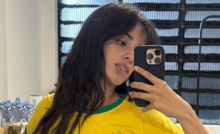 Camila Cabello’s Mirror Selfie Sparks Viral Reaction on Instagram
