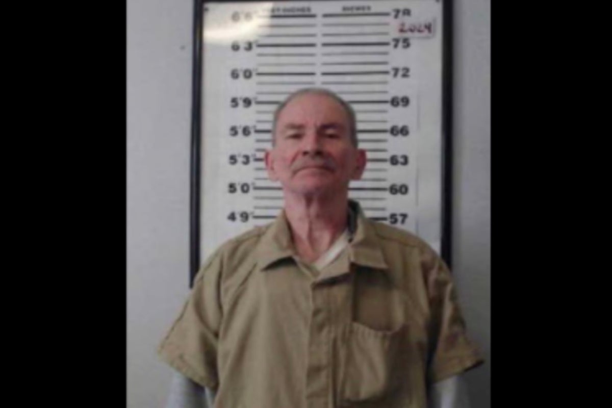 Convicted Killer Stacy Huggins Escapes Work Detail in Georgia