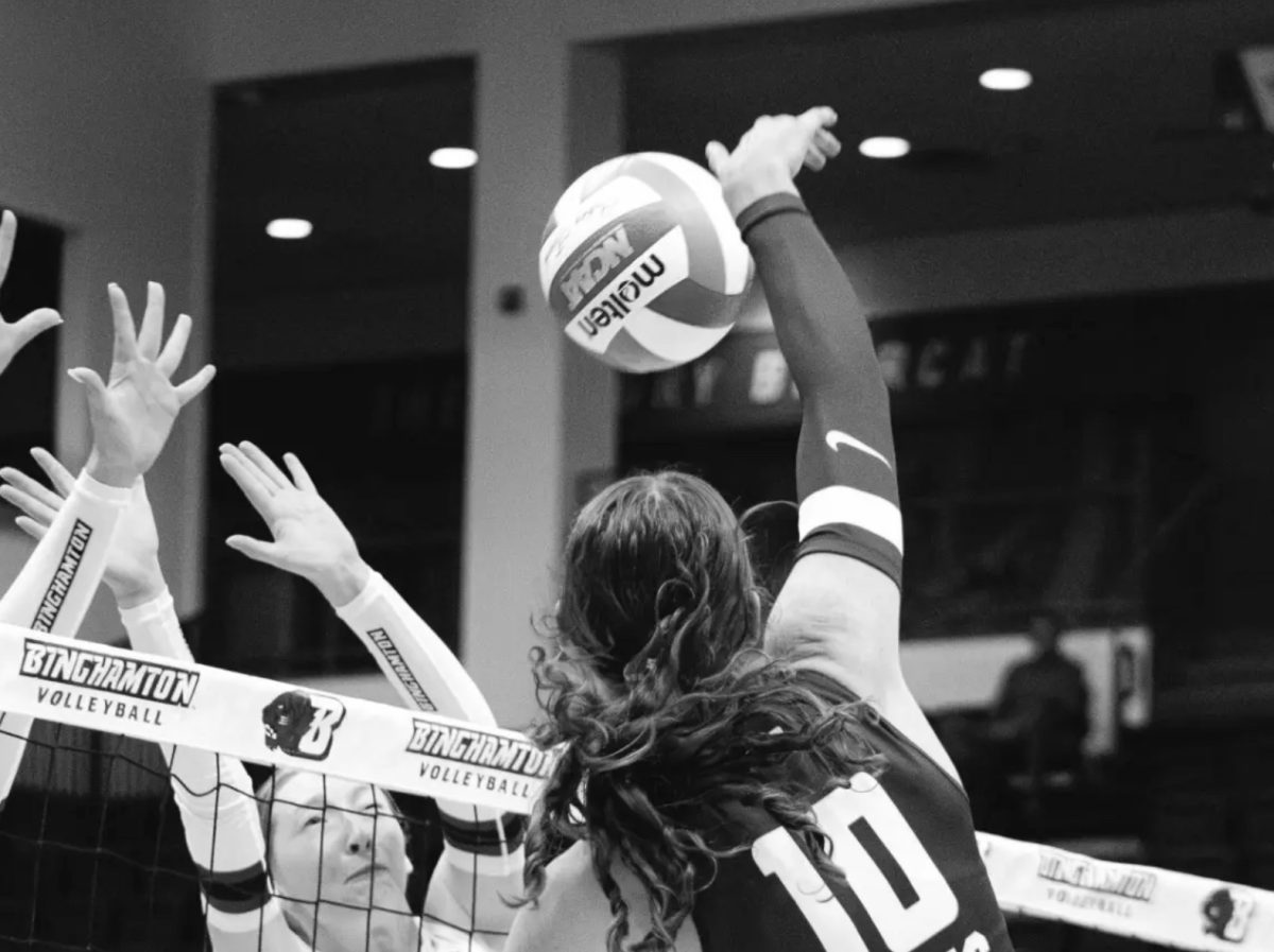 Erynn Sweeney Shatters Records in Fordham Volleyball Season Opener