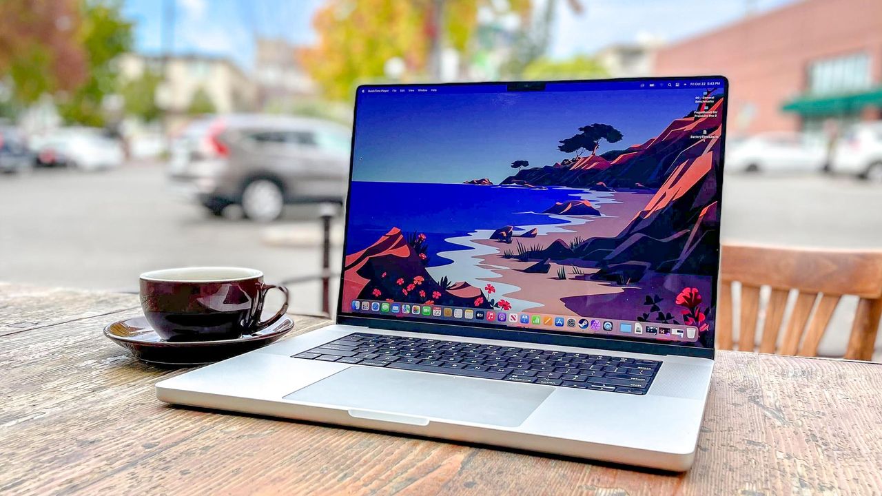 Essential Tips for Buying a Laptop: Insights from an Expert