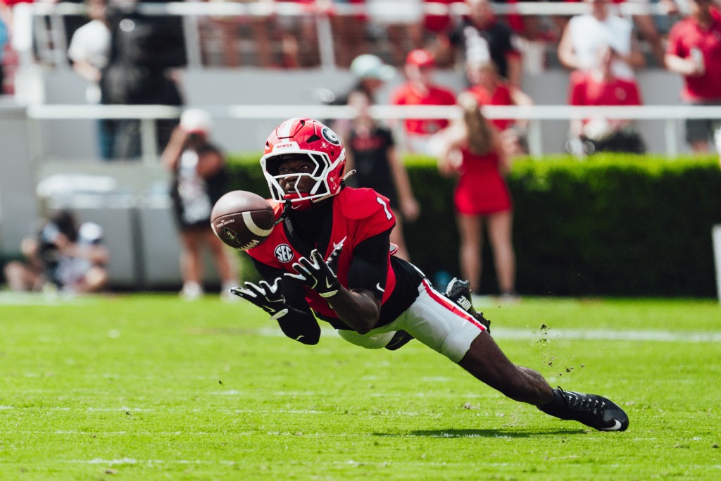 Georgia Dominates Austin Peay 28-6 After Two-Hour Delay