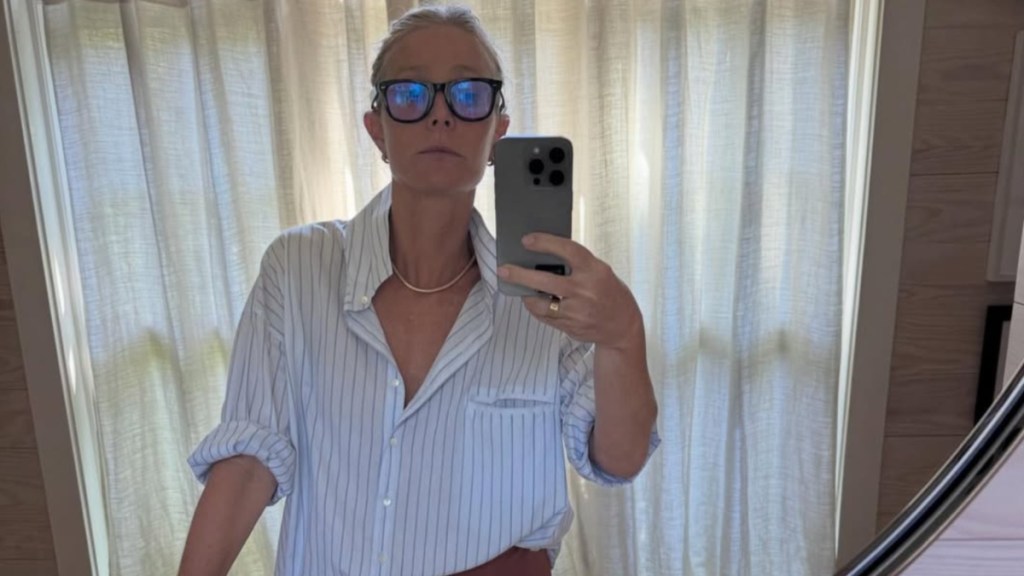 Gwyneth Paltrow’s Viral Underwear Selfie Sparks Social Media Buzz