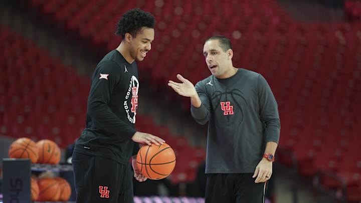 Houston Cougars Gear Up for Season with Promising Freshman Class