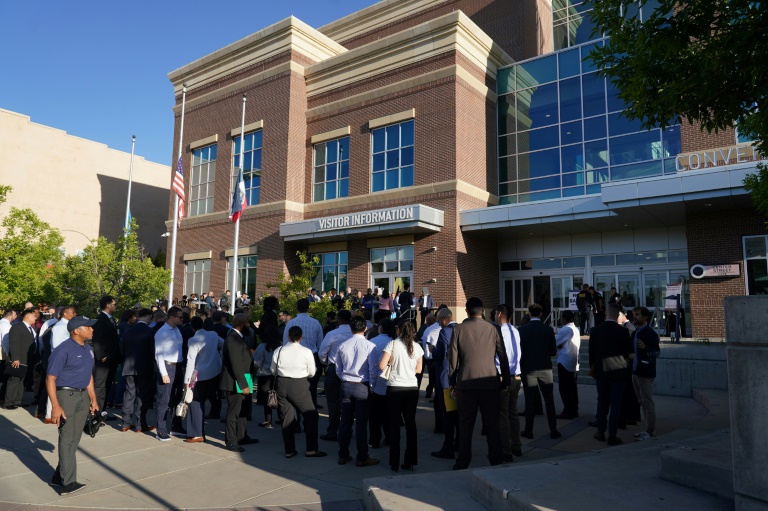 Hundreds Line Up for ICE Recruitment Fair Amid Urgent Call