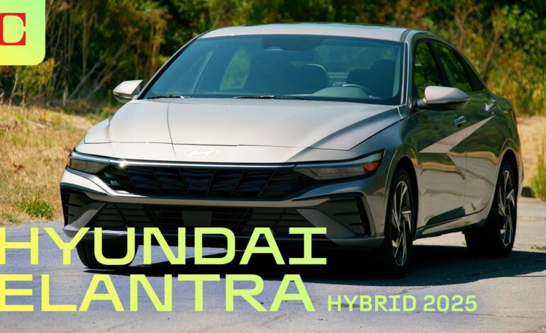 Hyundai Unveils 2025 Elantra Hybrid: A Game-Changer for Sedans