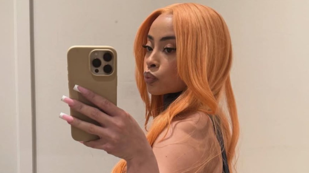 Ice Spice Stuns Fans with Daring One-Piece in New Photos