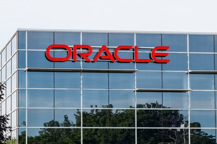 Jim Chanos Questions Oracle’s $300 Billion Deal with OpenAI