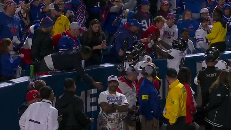 Lamar Jackson Pushes Fan After Helmet Incident in Ravens’ Loss