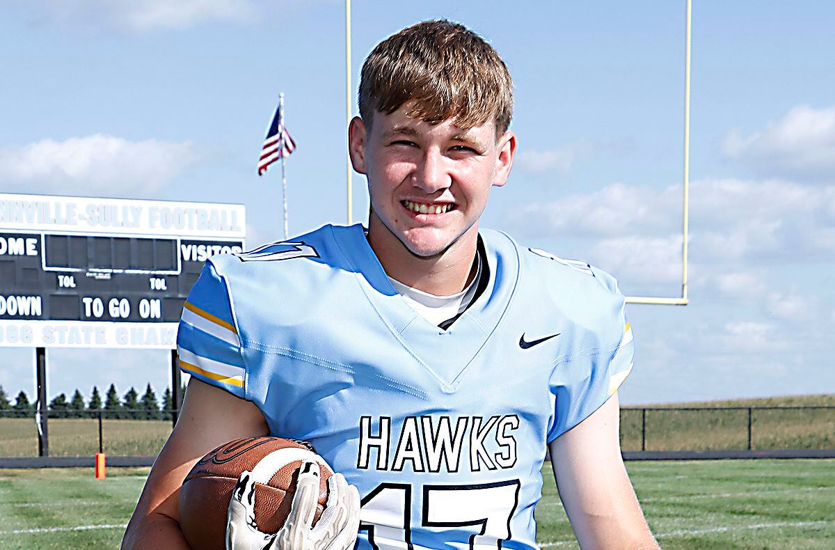 Lynnville-Sully Football Dominates Martensdale-St. Marys 62-6