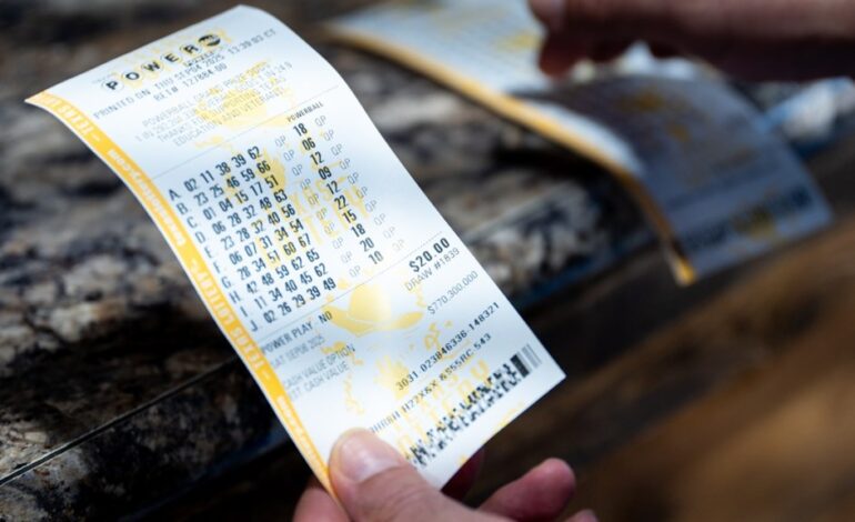 Missouri Powerball Winner Fears Life Changes After $410M Jackpot