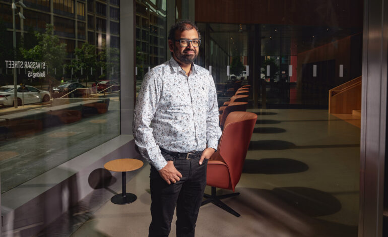 MIT Researcher Enhances Data Visualization for Accessibility