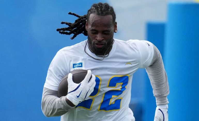 Najee Harris Suffers Devastating Injury Against Broncos