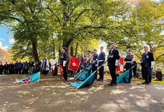 Newark Commemorates Heroic Wartime Sacrifices in Urgent Ceremony