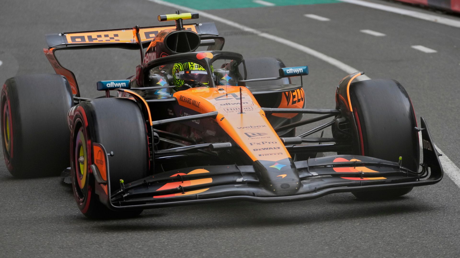 Norris Shines in Azerbaijan as Piastri Struggles in Final Practice