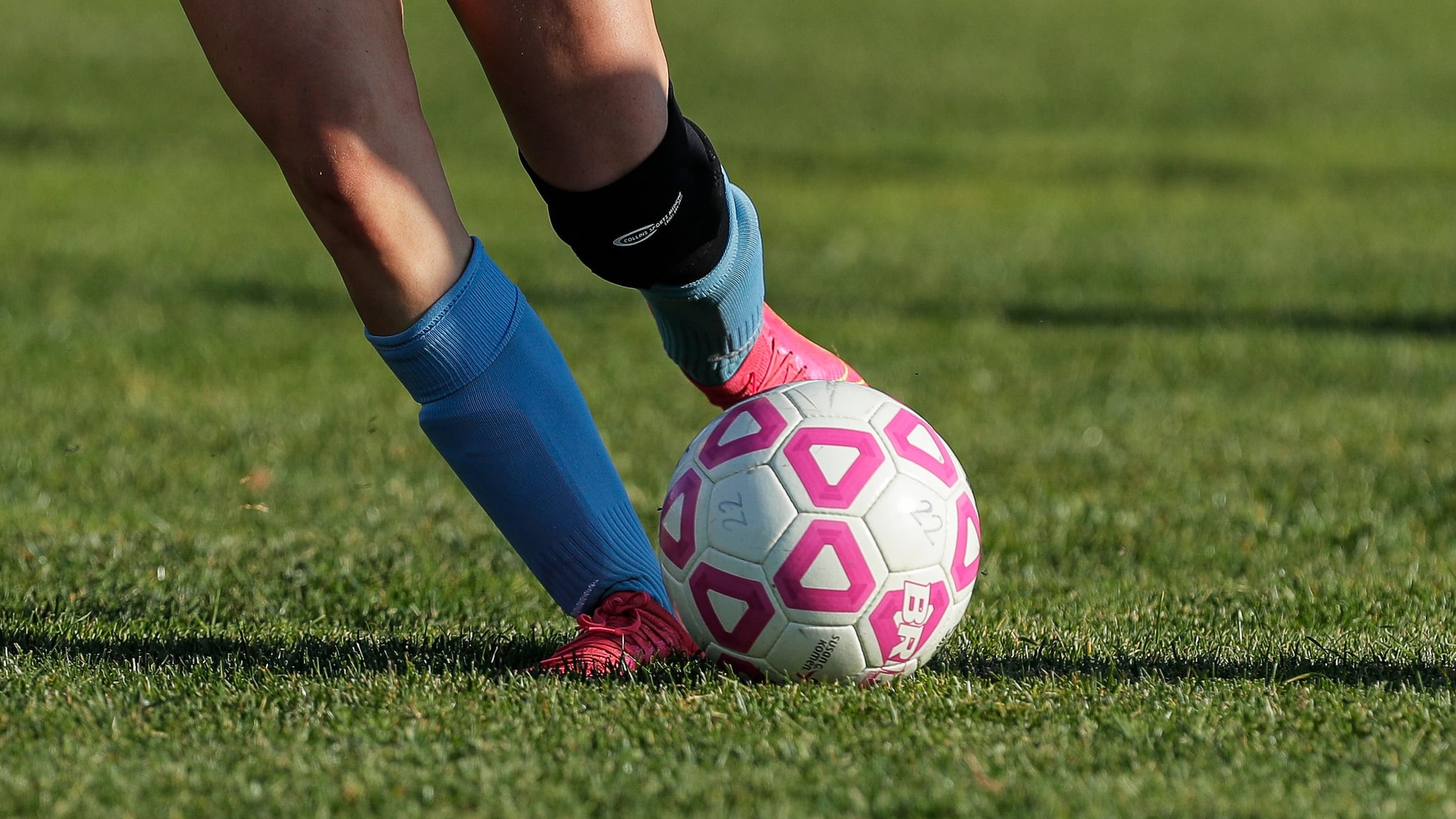 Pascack Valley Triumphs 2-1 Over Waldwick in Girls Soccer Clash