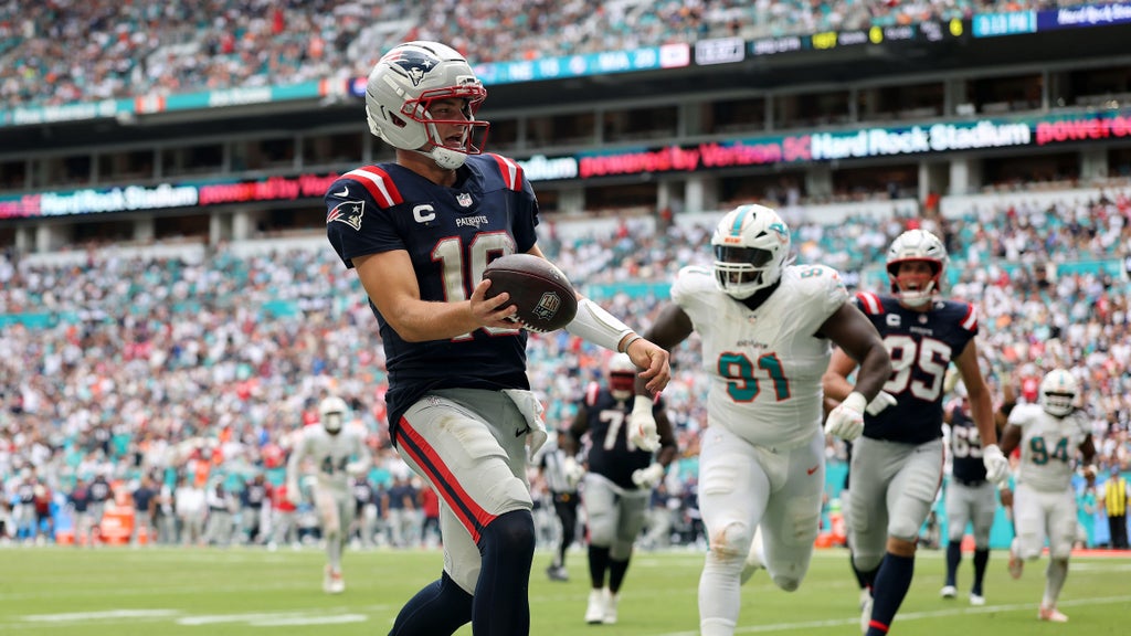 Patriots Claim Wild 33-27 Win Over Dolphins, Vrabel’s First Victory