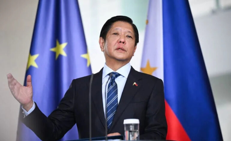 Philippine President Responds to Protests Over Corruption Claims