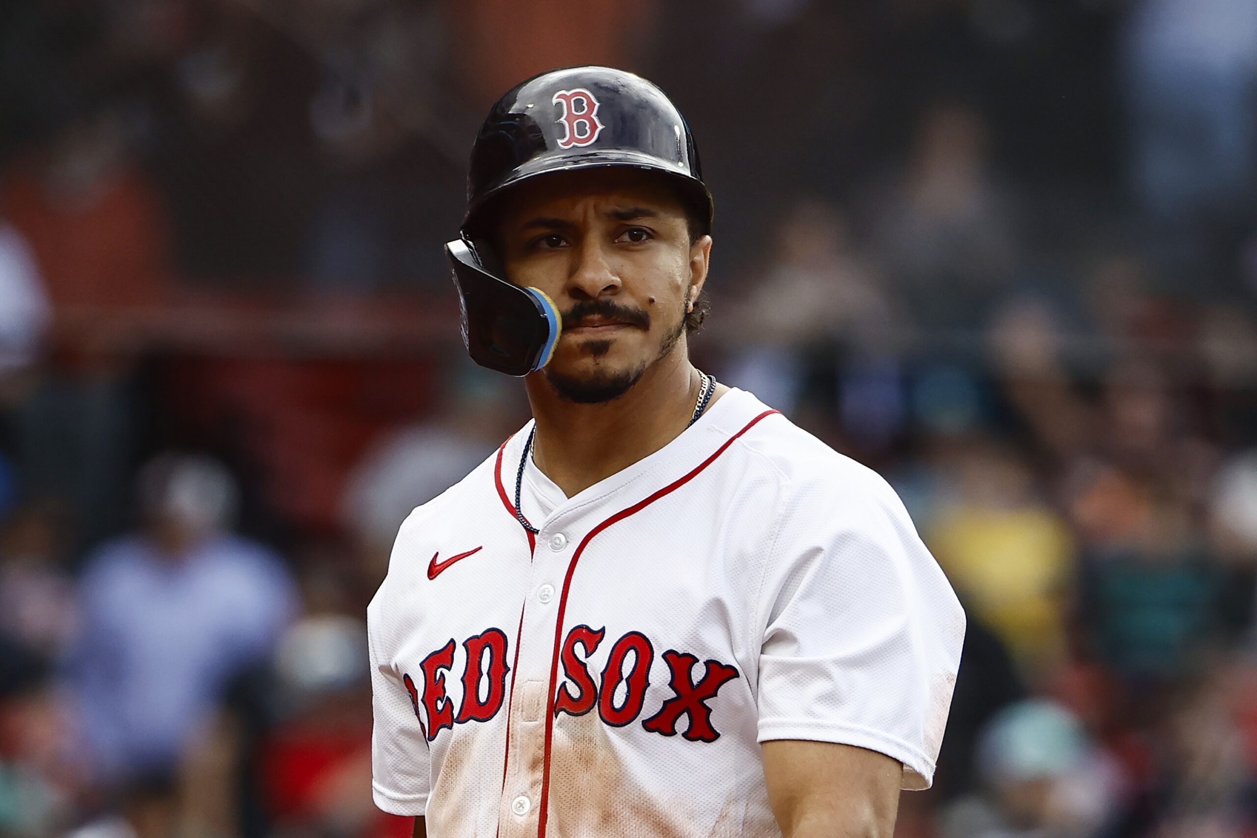 Red Sox Fan’s Hot Mic Moment Critiques David Hamilton at Fenway