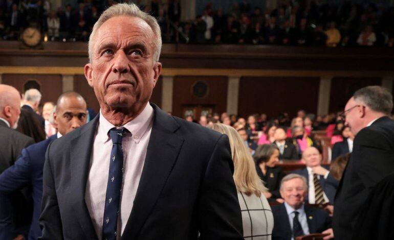 RFK Jr.’s Controversial Claims on Tylenol Ignite Public Outrage
