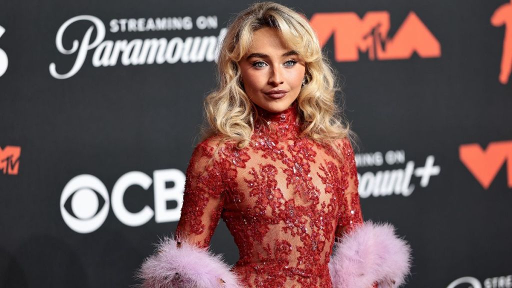 Sabrina Carpenter Stuns in Sheer Valentino Gown at VMAs 2025