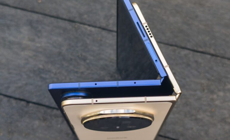 Samsung Galaxy Z Fold 7 and Honor Magic V5 Compete for Supremacy