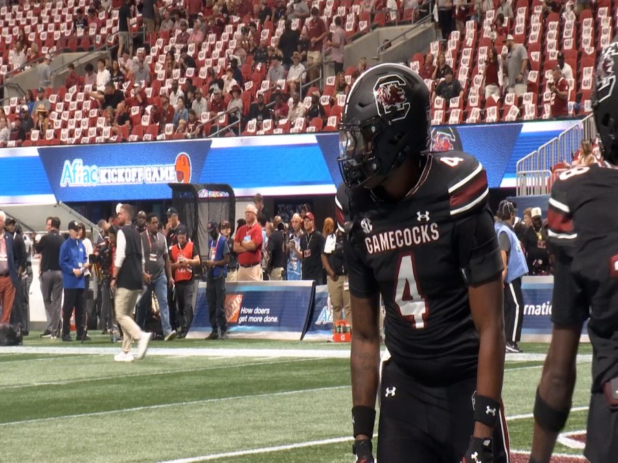 Savannah Natives Shine as South Carolina Secures Season Opener