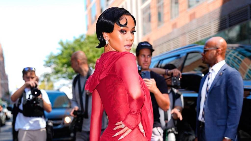 Saweetie Stuns in Sheer Dress at NYC Fashion Show, Captivates Crowd