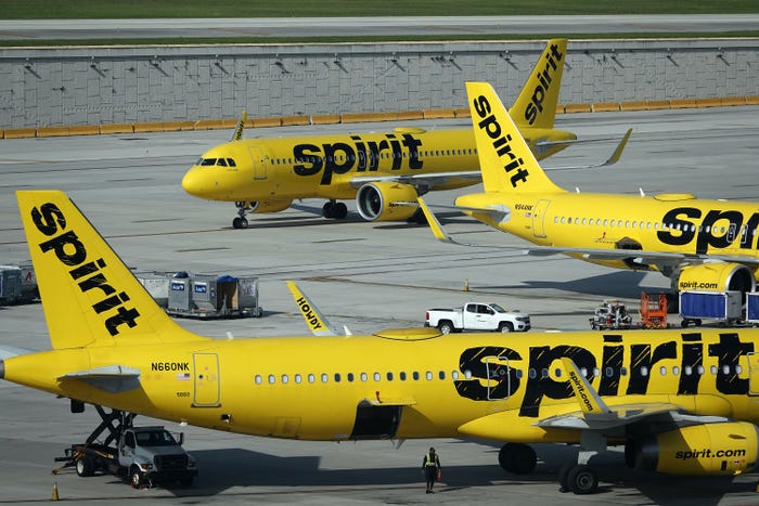 Spirit Airlines Cuts Flights by 25% Amid Bankruptcy Restructuring