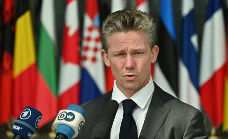 Swedish Defence Minister Urges Europe to Prepare for Conflict