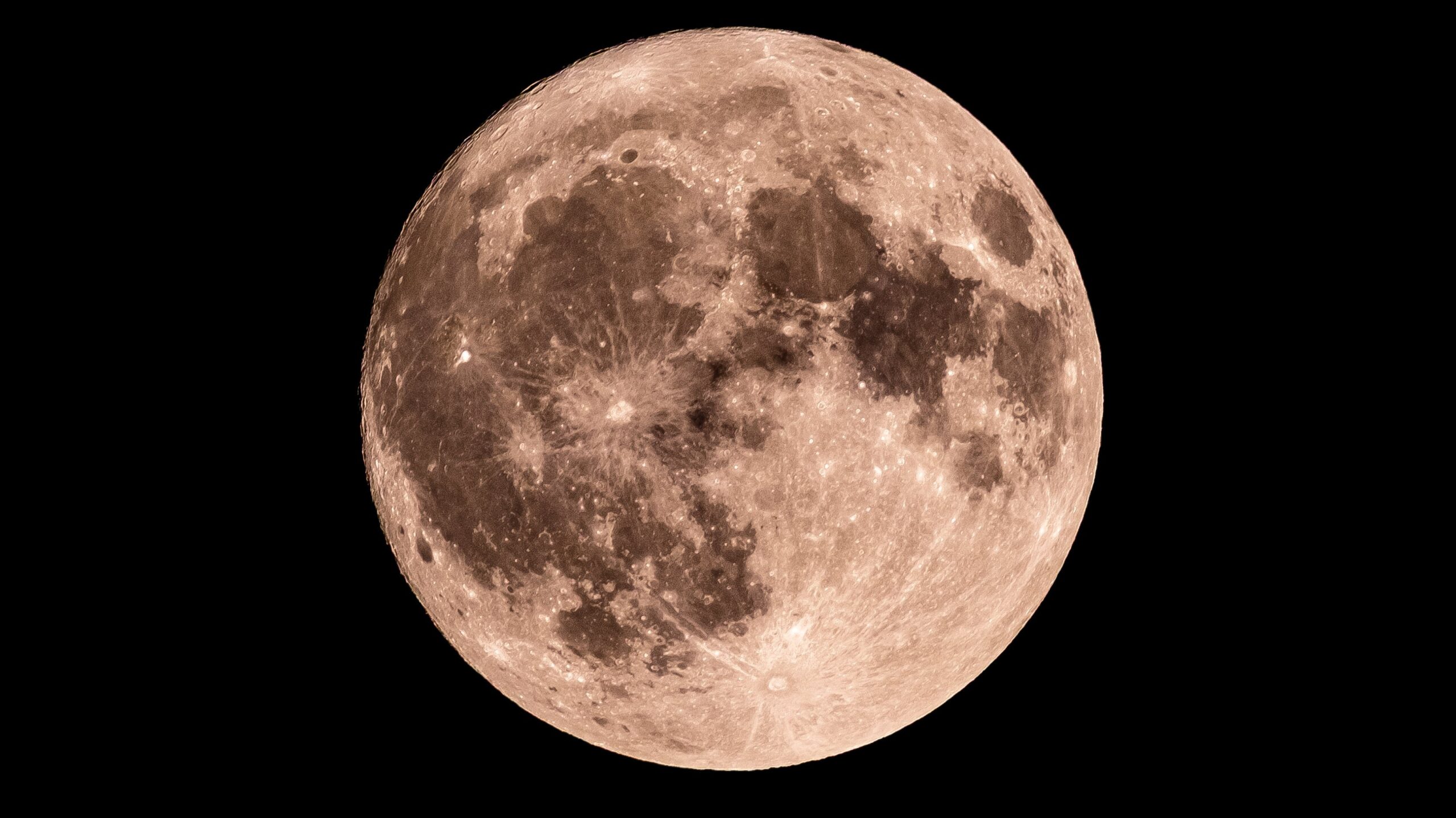 Tonight’s Sky: Waxing Gibbous Moon Shines Bright on September 6