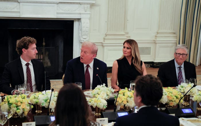 Trump Hosts Tech Titans at Urgent AI Dinner, Leaders Praise Leadership