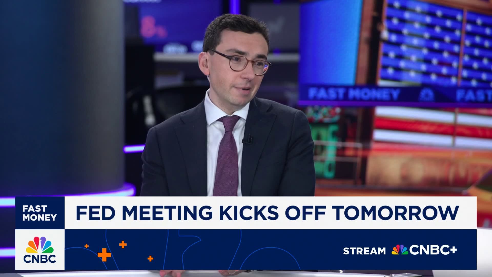 UBS Expert Forecasts Market Resilience Ahead of Fed Meeting